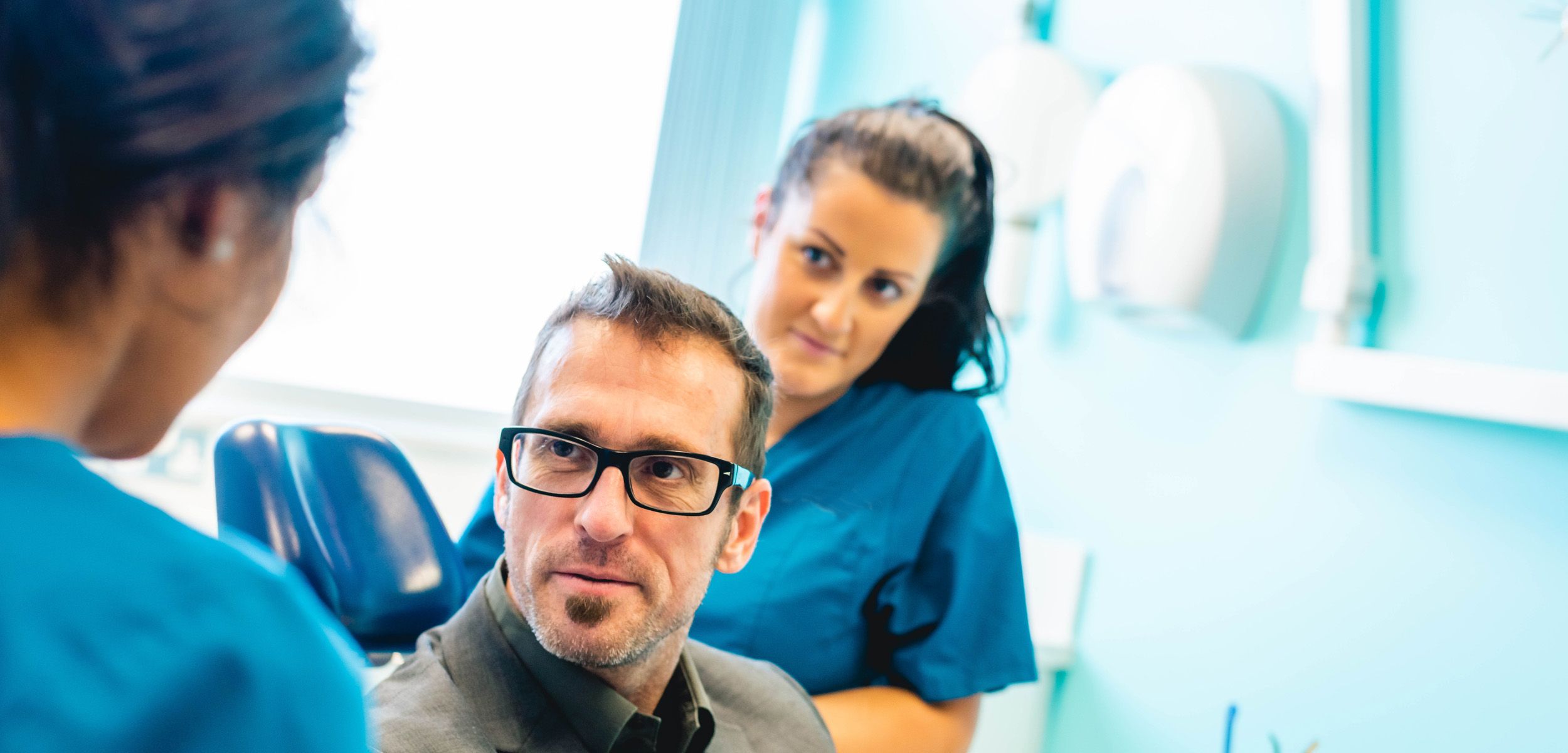 Regain your confidence with 'specialised' dentures